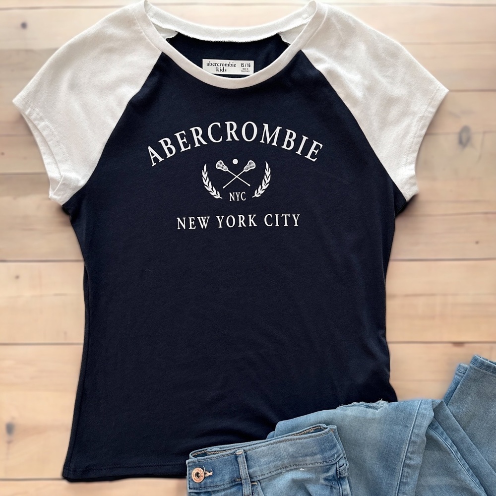 Abercrombie Kids Short Sleeve Tee - Size 15/16